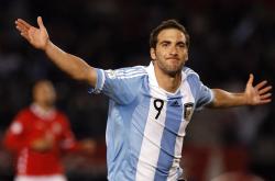 哈兰德在曼联比赛中逆转，赛况扑朔迷离引发热议！