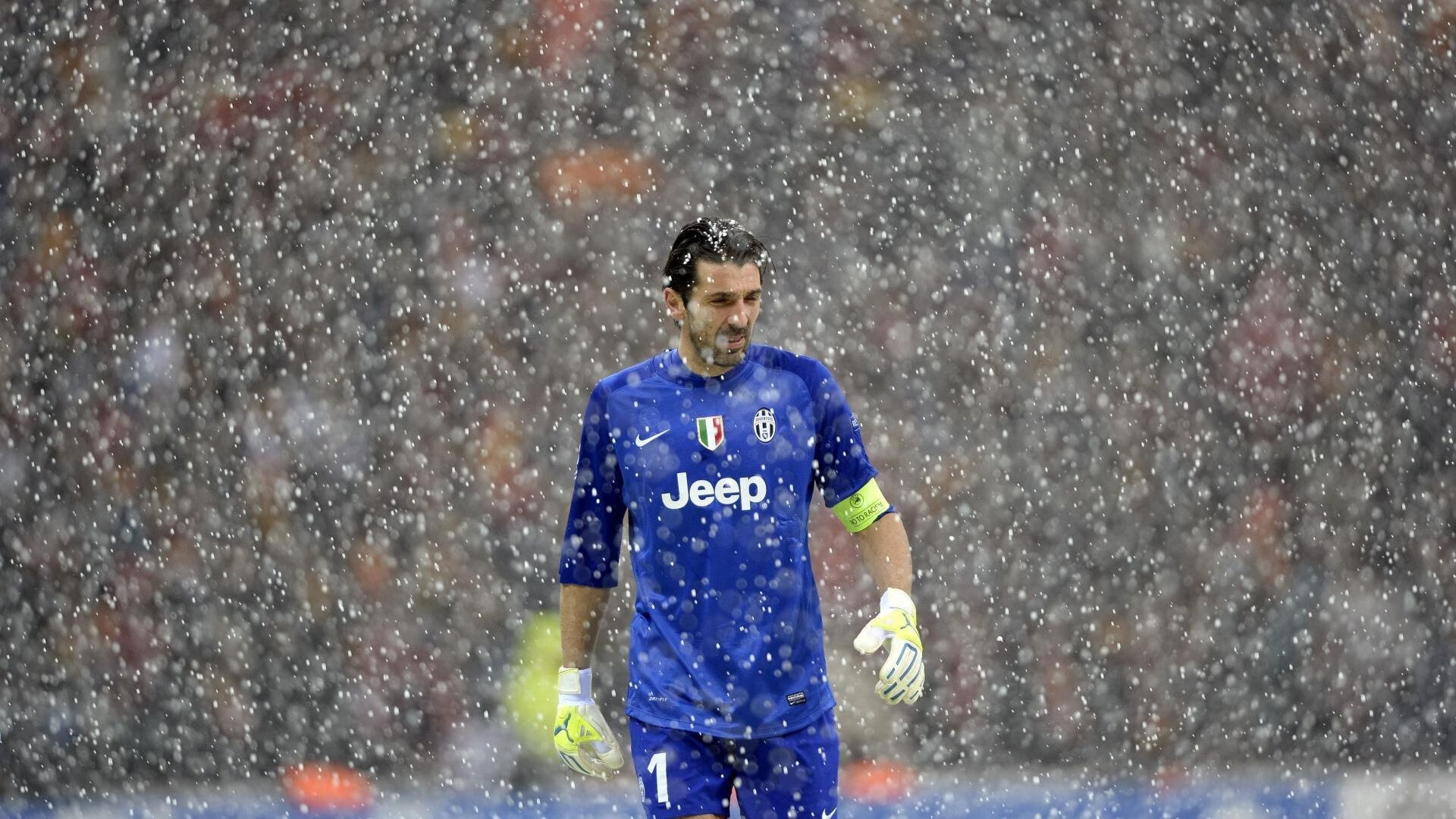 电竞赛场焦点！阿根廷队对阵俄罗斯队，核心球员受伤，球队前景蒙阴影